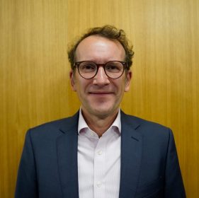 Dr. Michael Hetzer